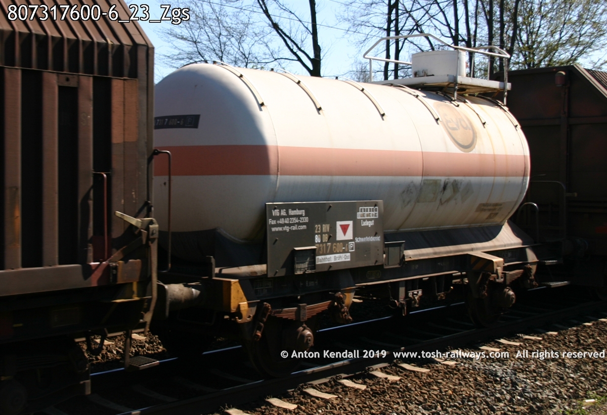 807317600-6_23_Zgs.jpg